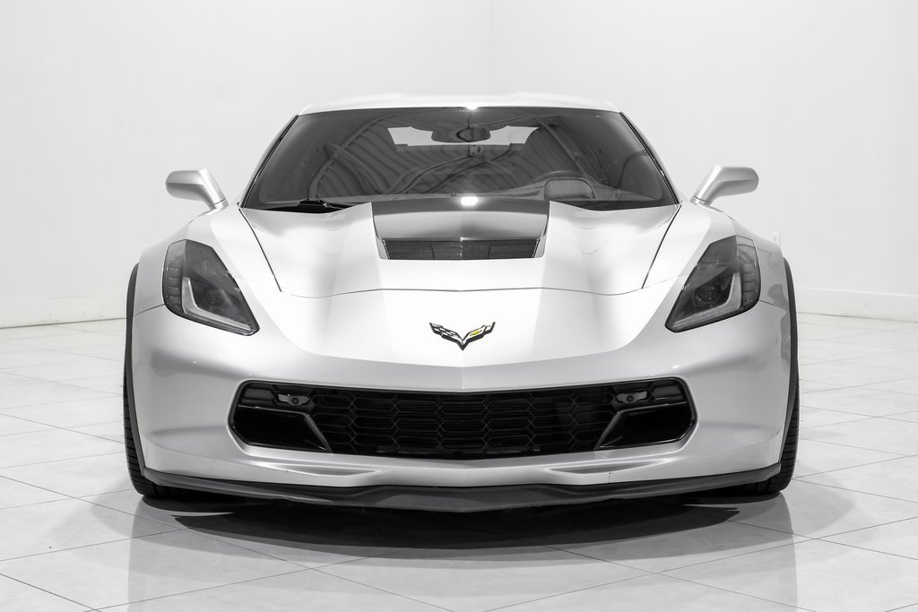 Used 2019 Chevrolet Corvette Grand Sport image 2