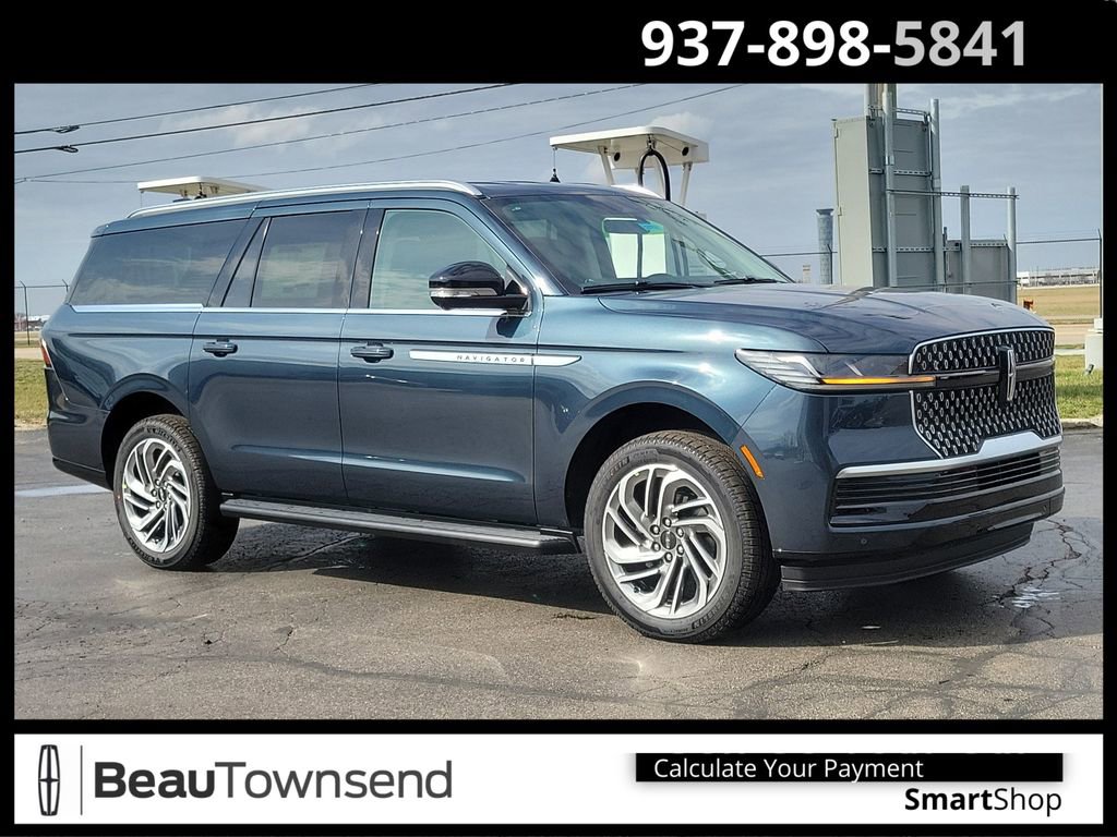 New 2026 Lincoln Navigator L Premier AWD/4WD image 1