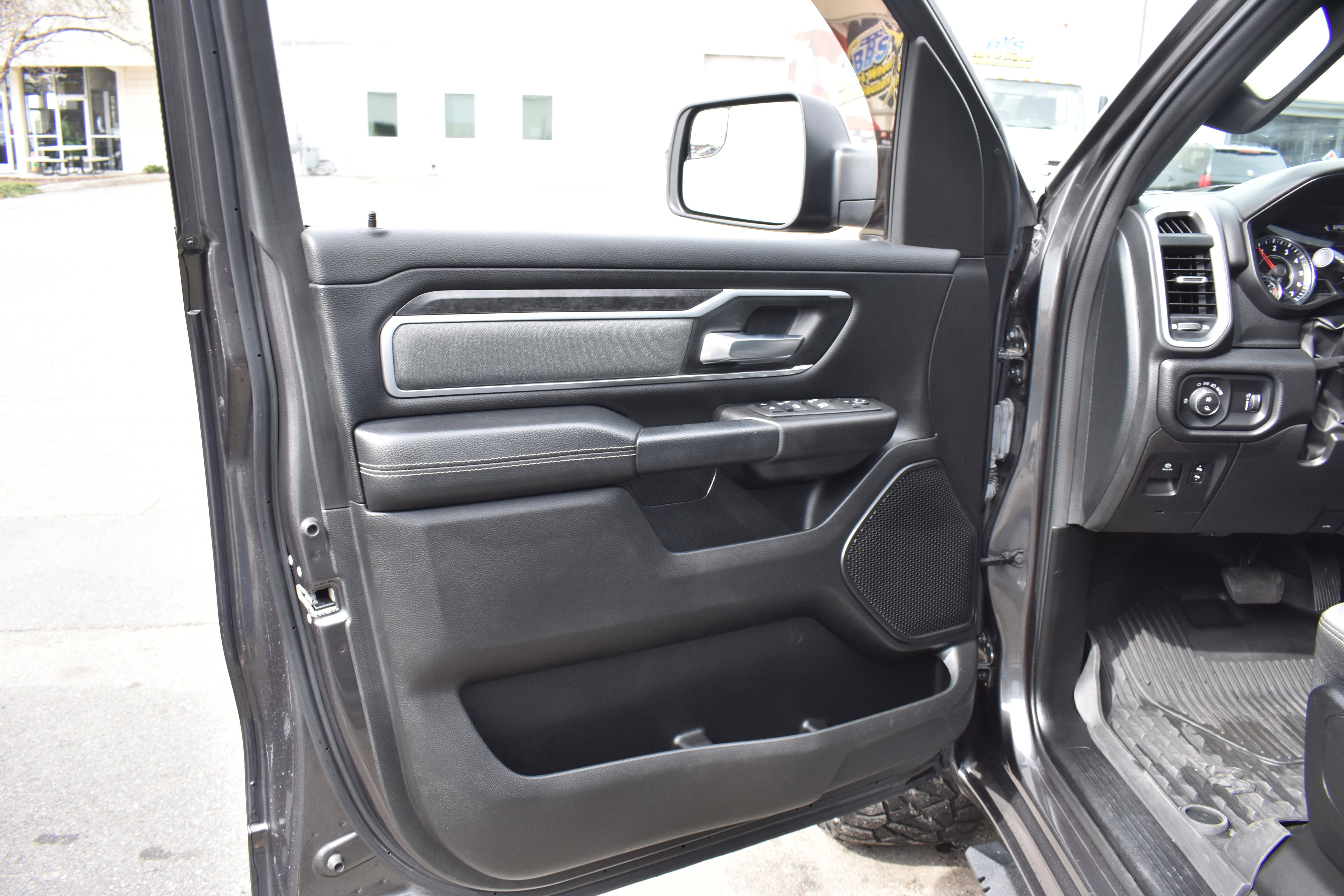 Used 2022 RAM 1500 Big Horn image 24