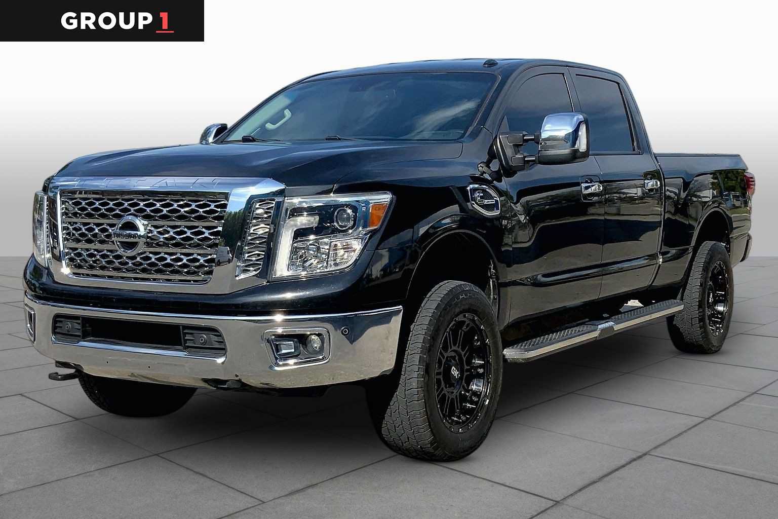 Used 2019 Nissan Titan SL w/ Chrome Package AWD/4WD image 1