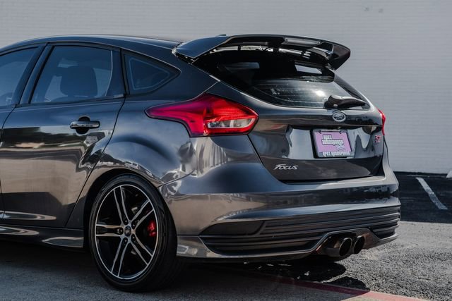Used 2015 Ford Focus ST image 54