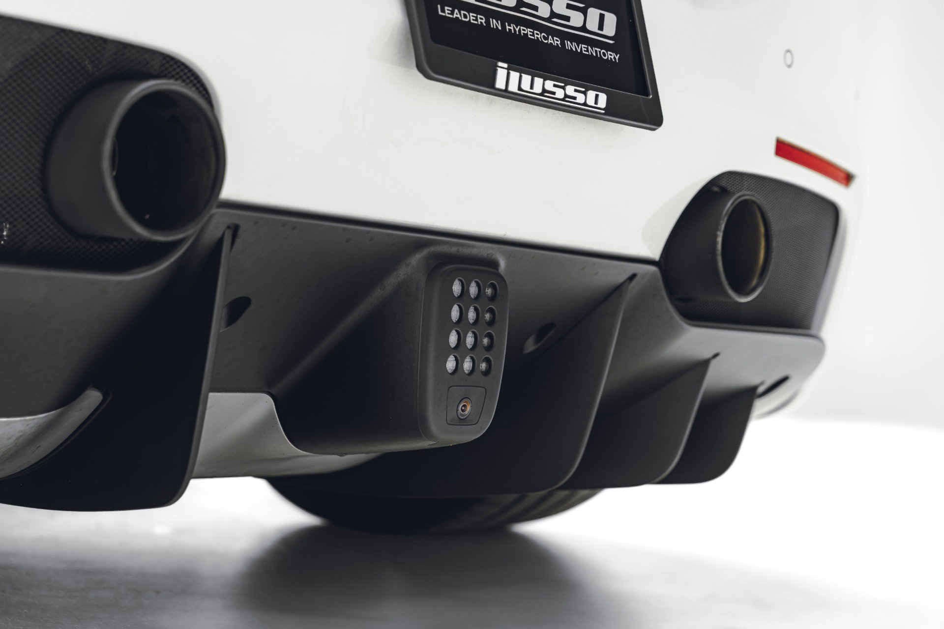 Used 2018 Ferrari 488 GTB RWD image 27
