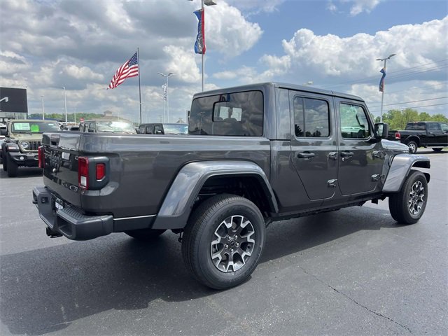 New 2025 Jeep Gladiator Sport w/ Premium Package image 9