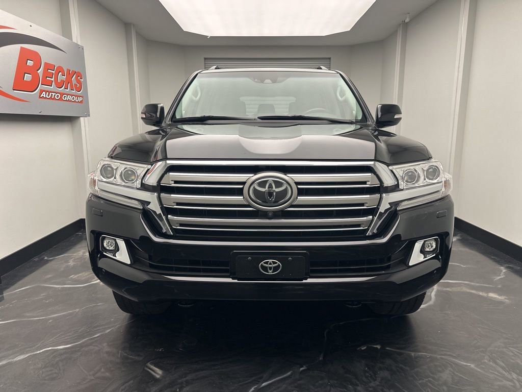 Used 2016 Toyota Land Cruiser AWD/4WD image 35
