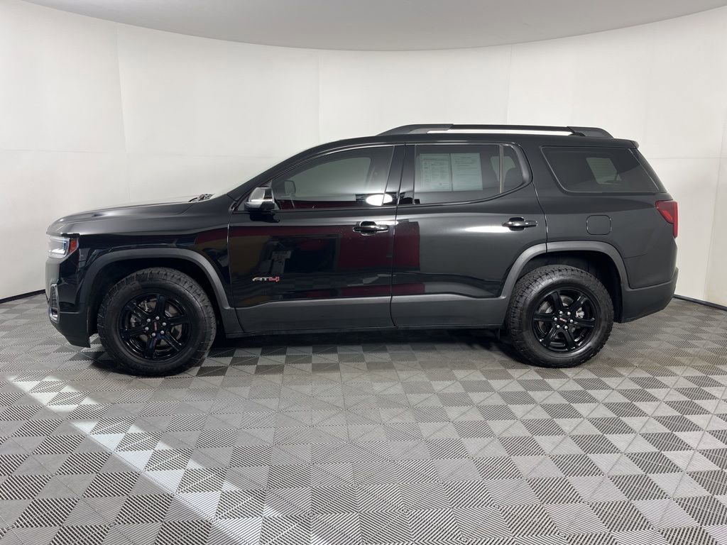 Used 2022 GMC Acadia AT4 w/ Technology Package image 2