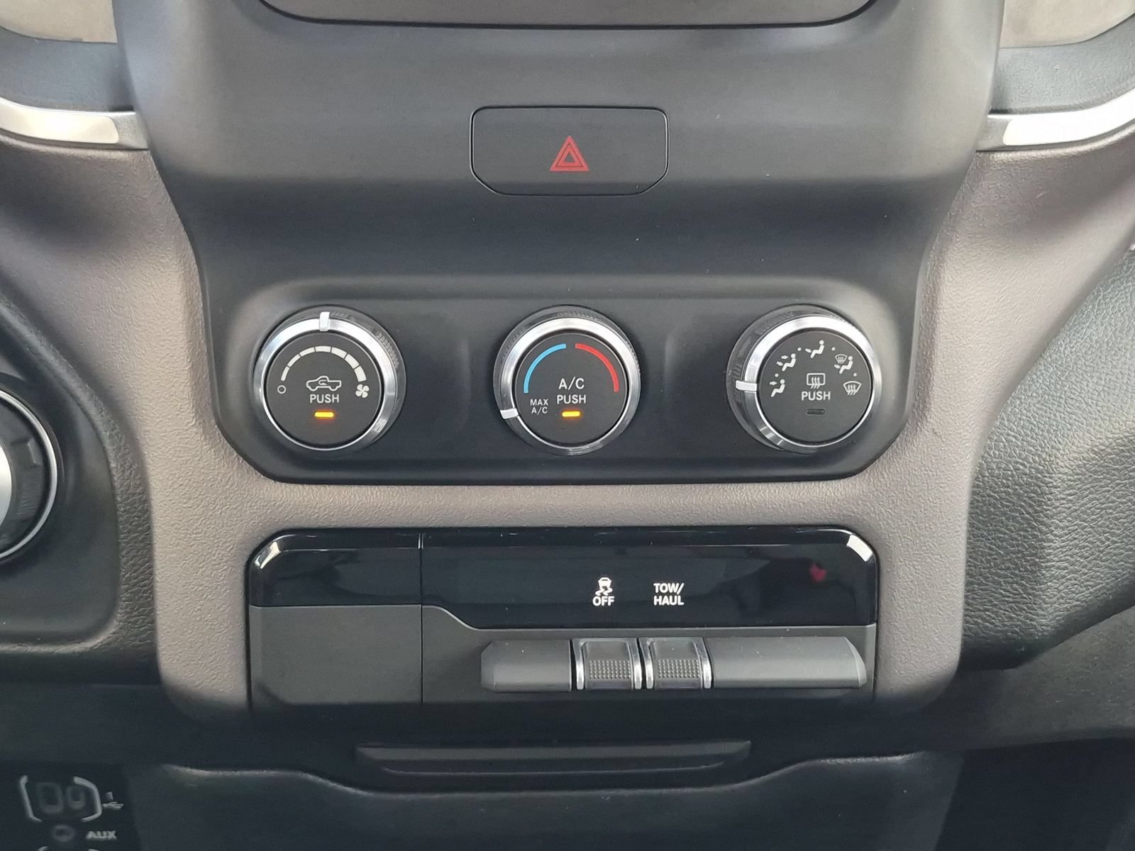 Used 2023 RAM 1500 Big Horn RWD image 20