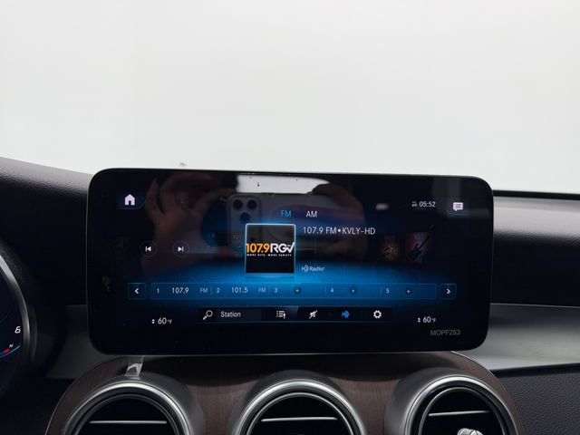 Used 2021 Mercedes-Benz GLC 300 image 29