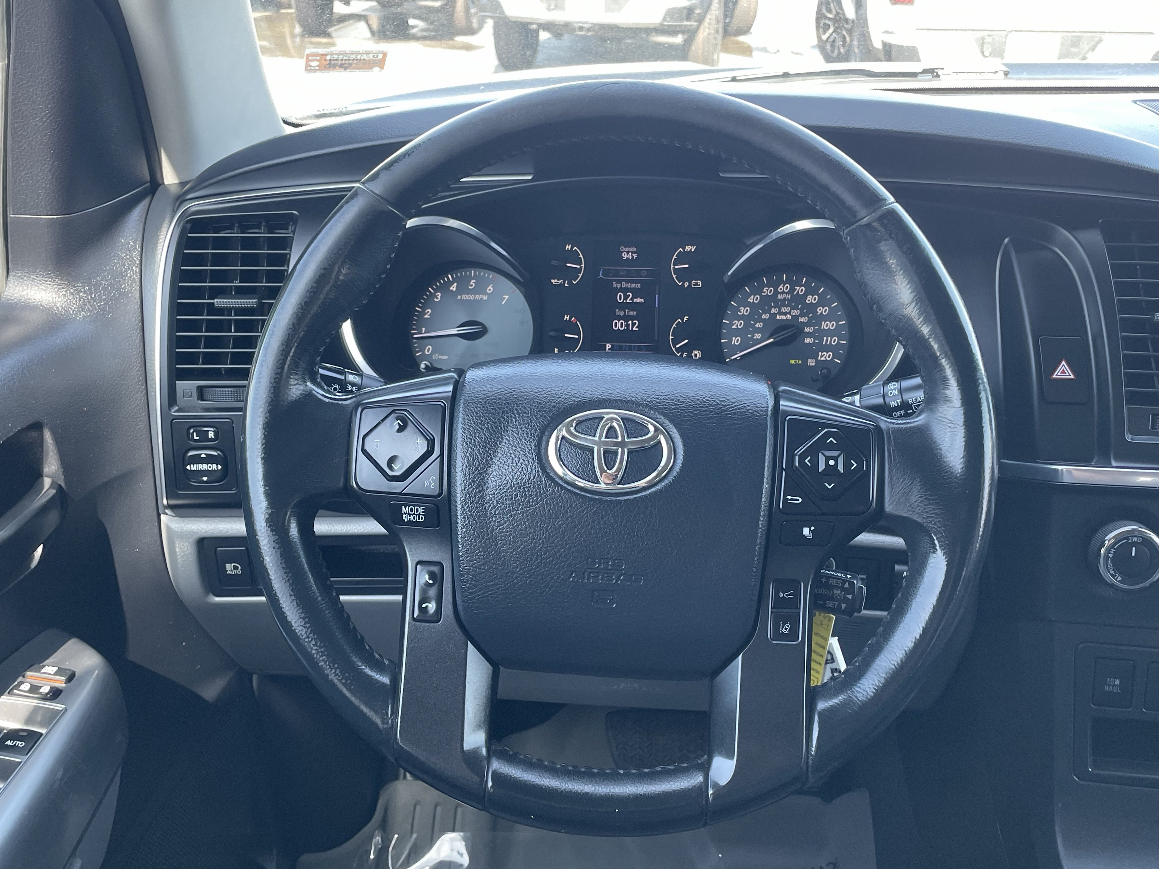 Used 2019 Toyota Sequoia SR5 AWD/4WD image 28