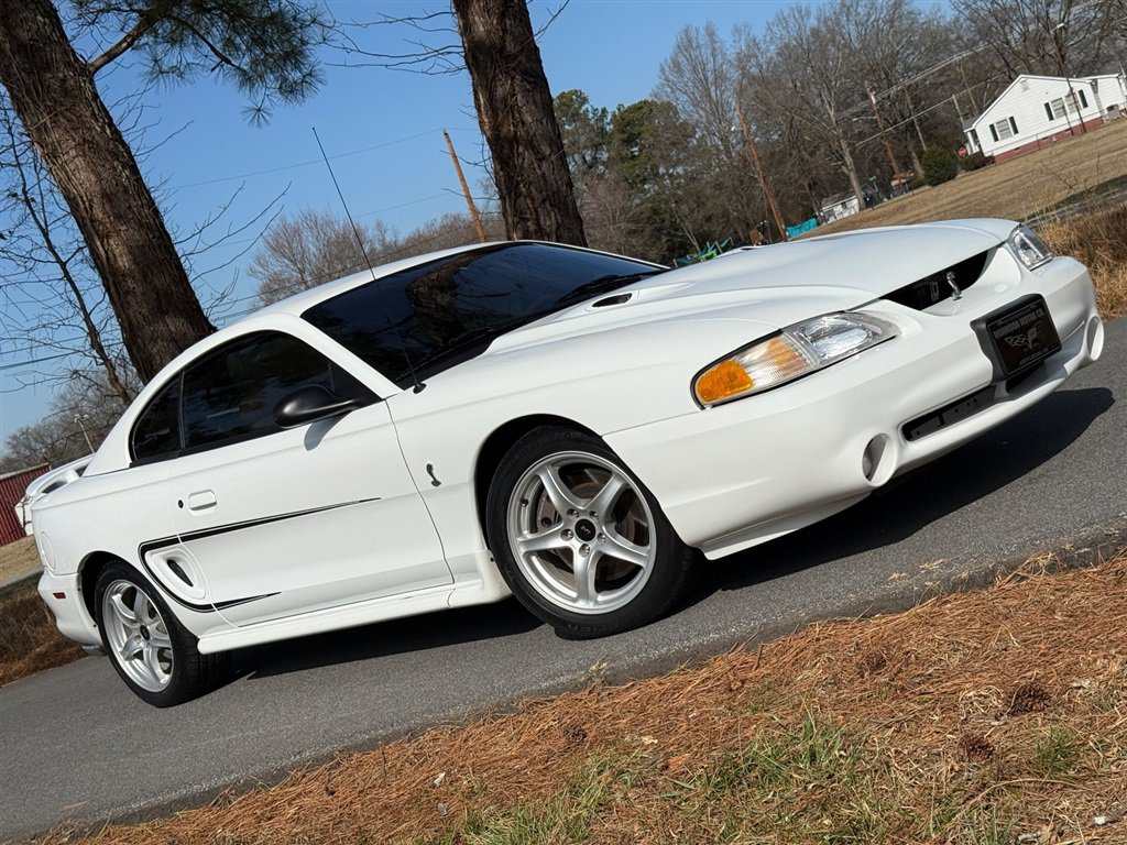 Used 1997 Ford Mustang Cobra image 27