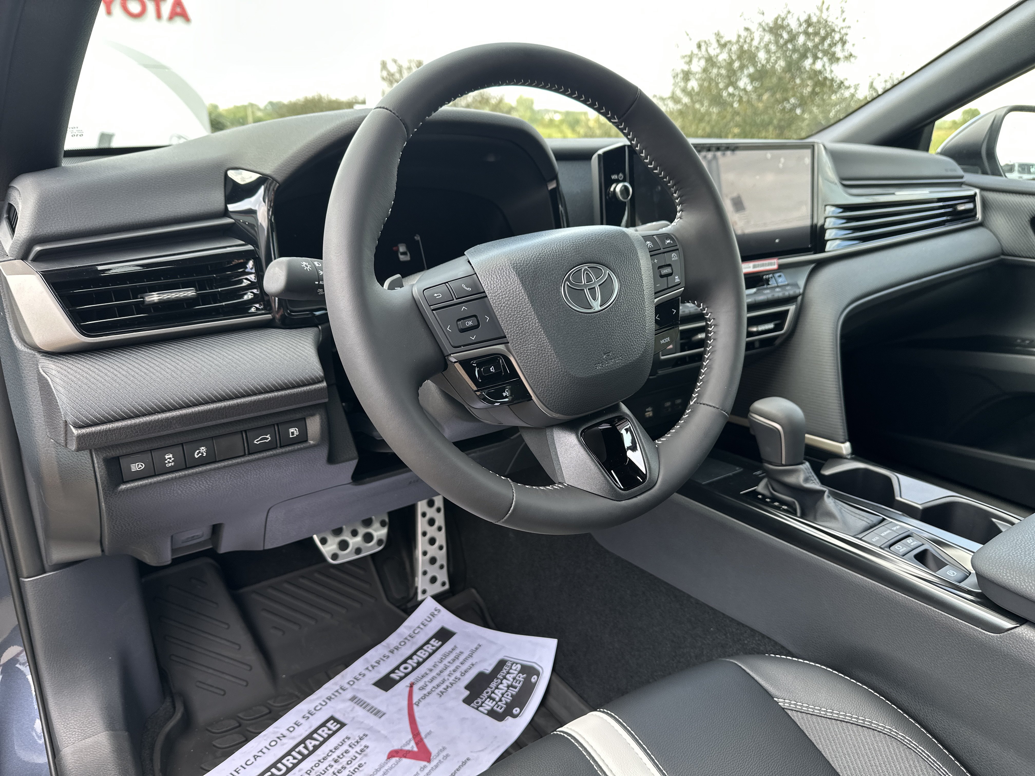 New 2026 Toyota Camry SE w/ Multimedia Upgrade Package FWD image 14