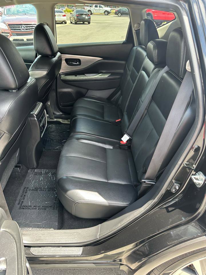 Used 2018 Nissan Murano Platinum AWD/4WD image 12