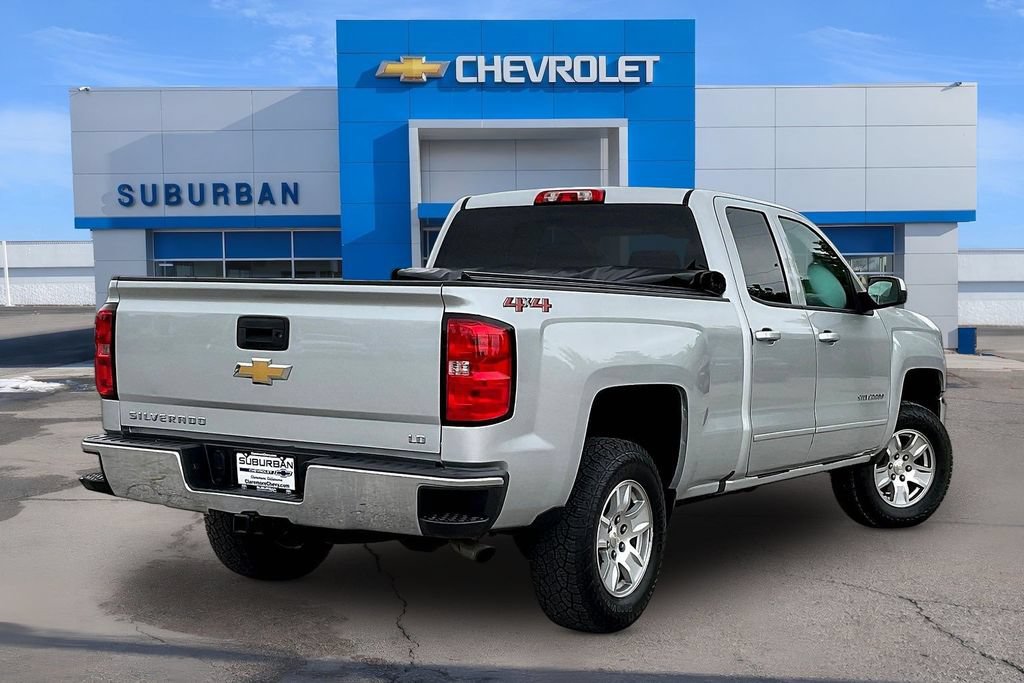 Used 2019 Chevrolet Silverado 1500 LT AWD/4WD image 4