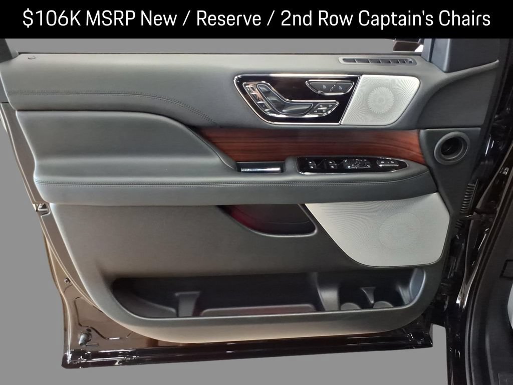 Used 2023 Lincoln Navigator Reserve AWD/4WD image 16