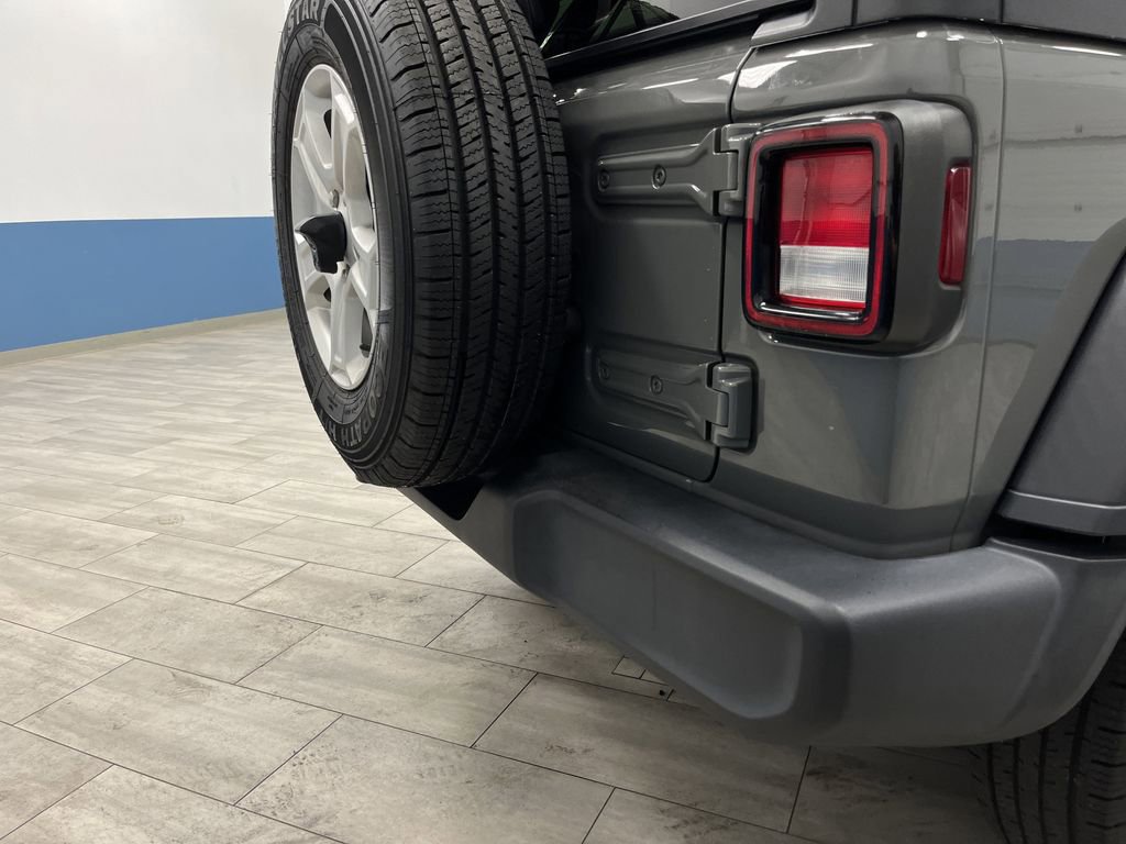 Used 2020 Jeep Wrangler Unlimited Sport S image 30