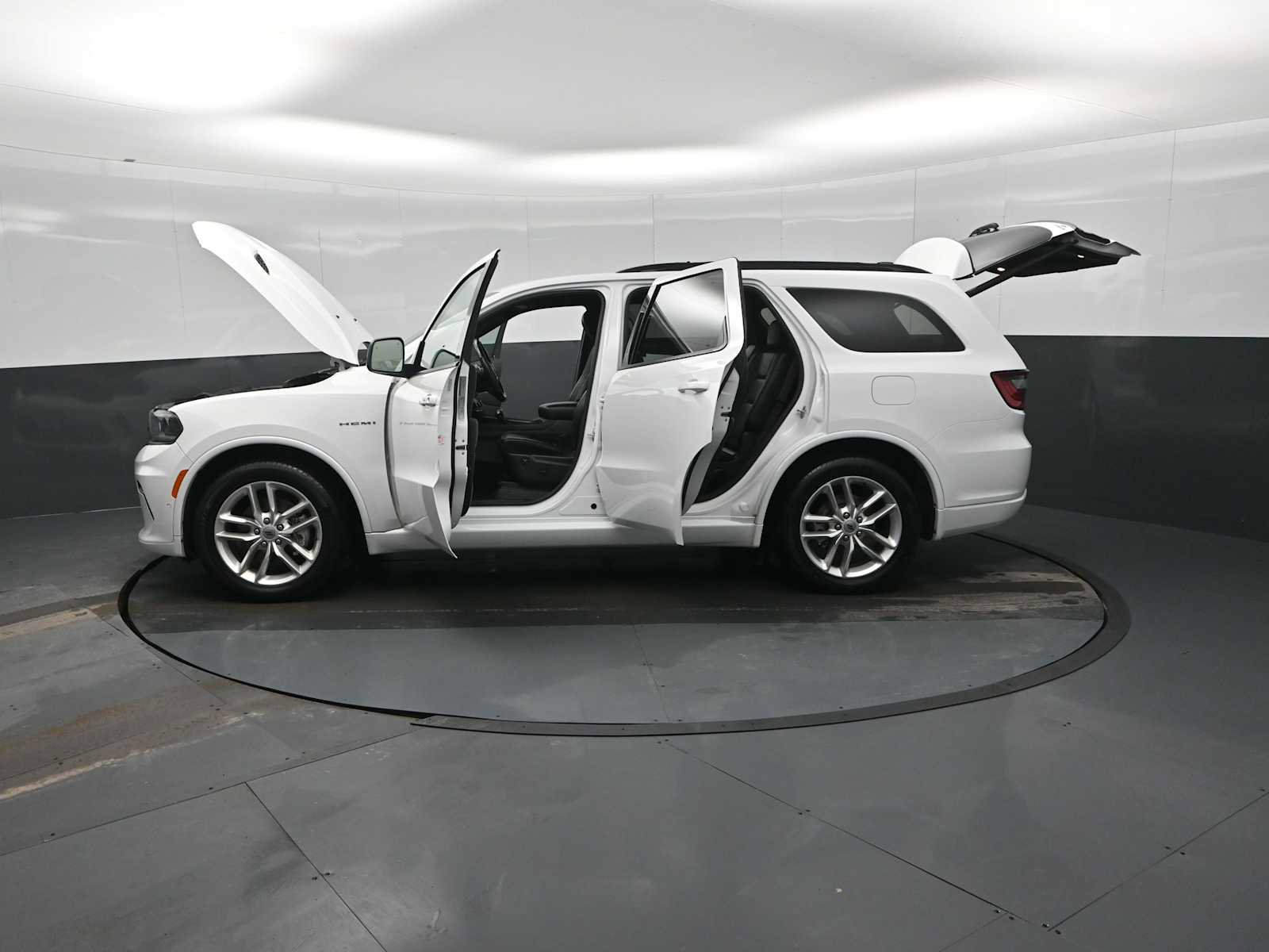 Used 2024 Dodge Durango R/T image 35