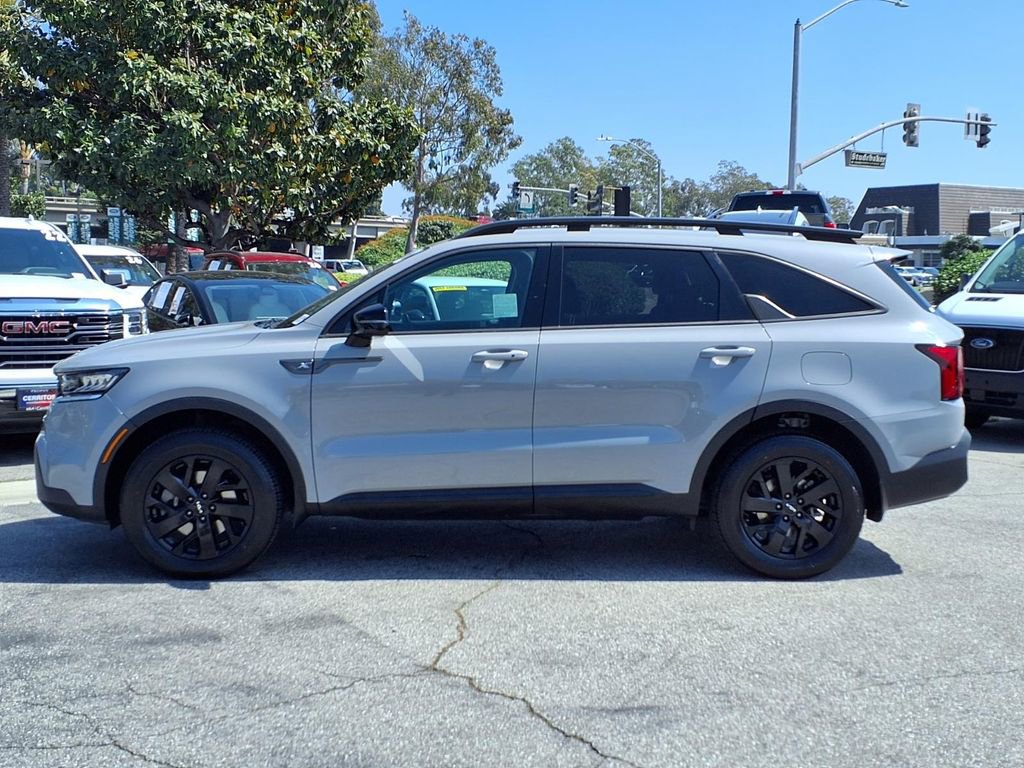 Certified 2022 Kia Sorento S image 2