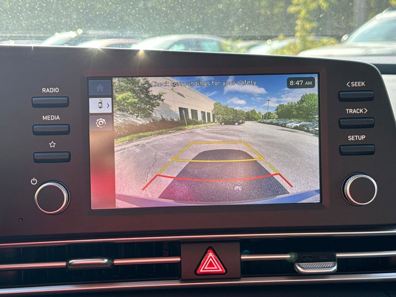 New 2025 Hyundai Elantra SE image 26