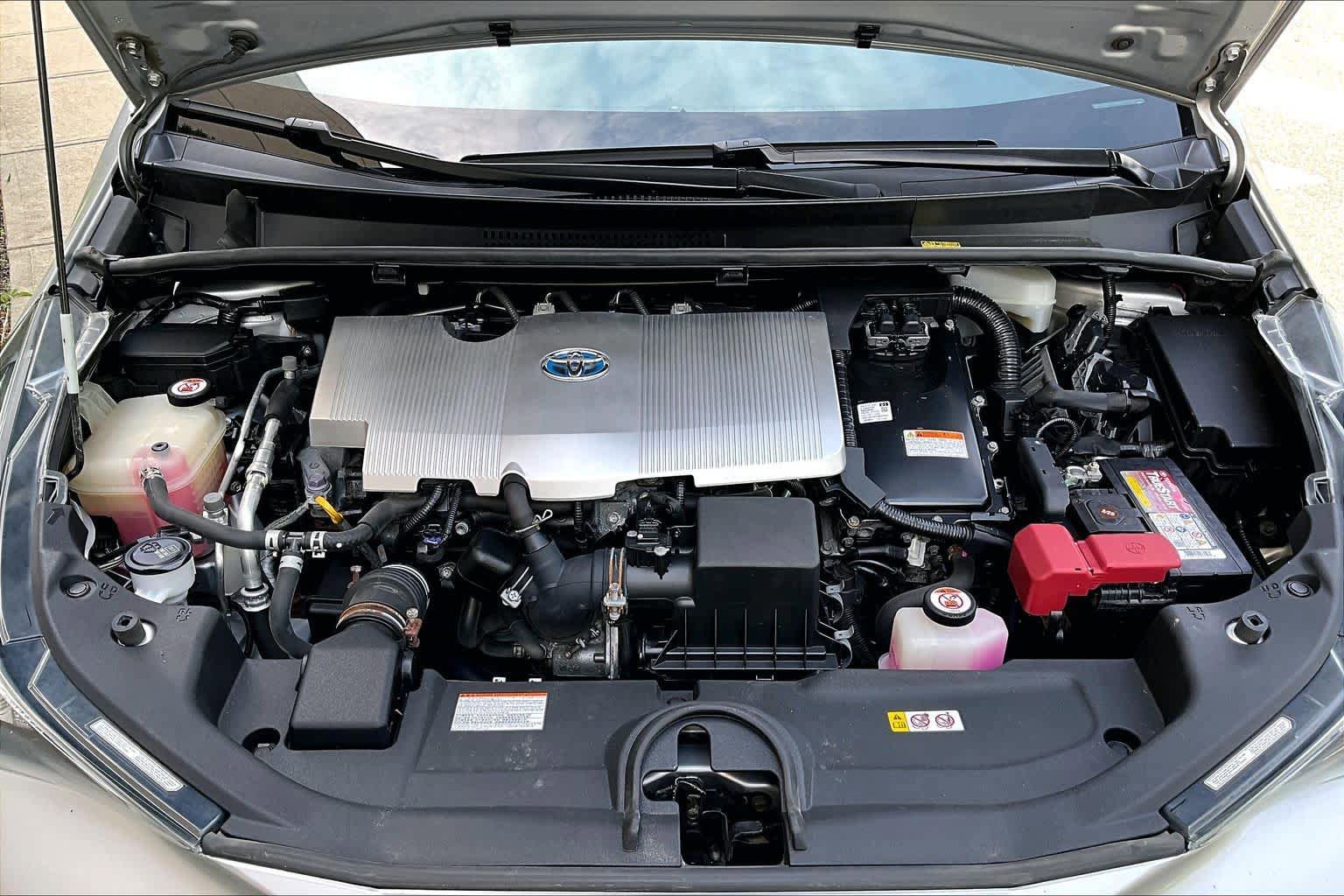 Used 2018 Toyota Prius Two w/ Prius Two Safety Plus Package FWD image 30