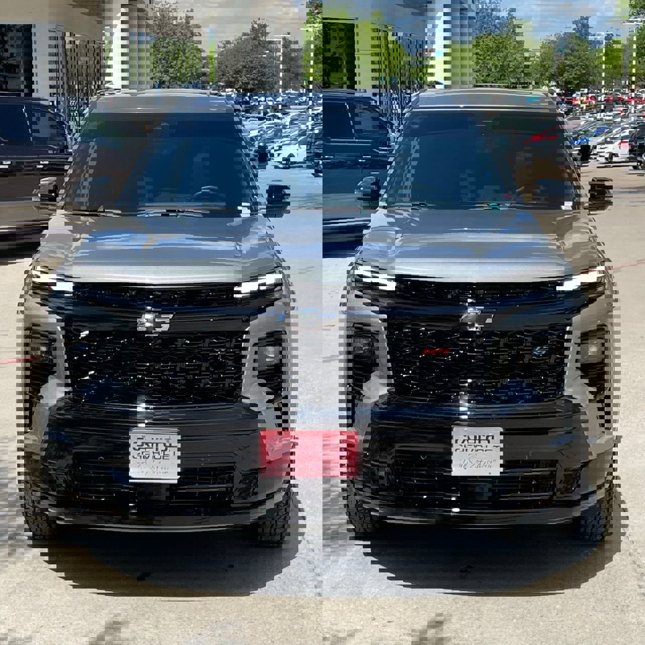 Used 2026 Chevrolet Traverse RS image 7