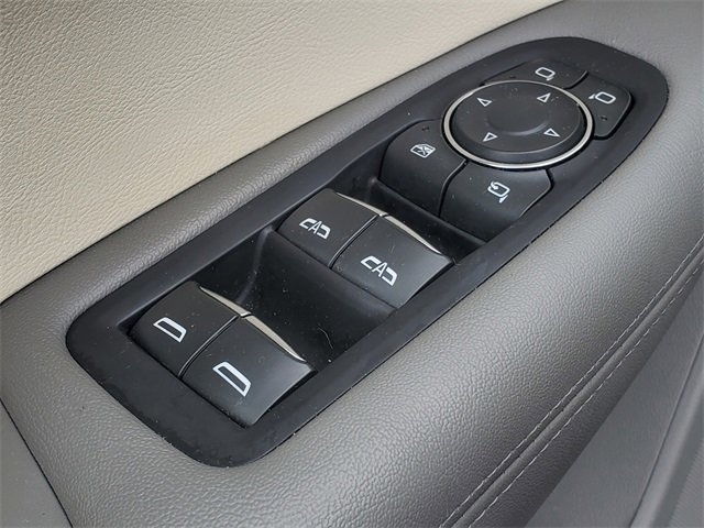 Used 2023 Cadillac XT5 Premium Luxury w/ LPO, Floor Liner Package image 16