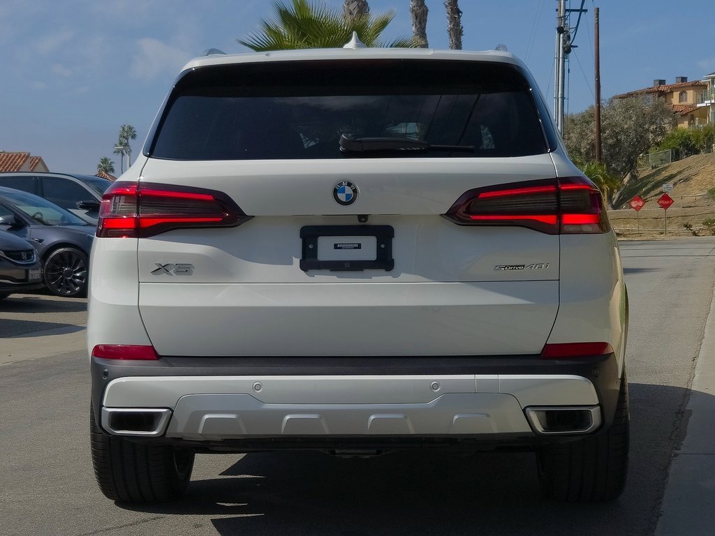 Certified 2023 BMW X5 sDrive40i w/ Parking Assistance Package image 30