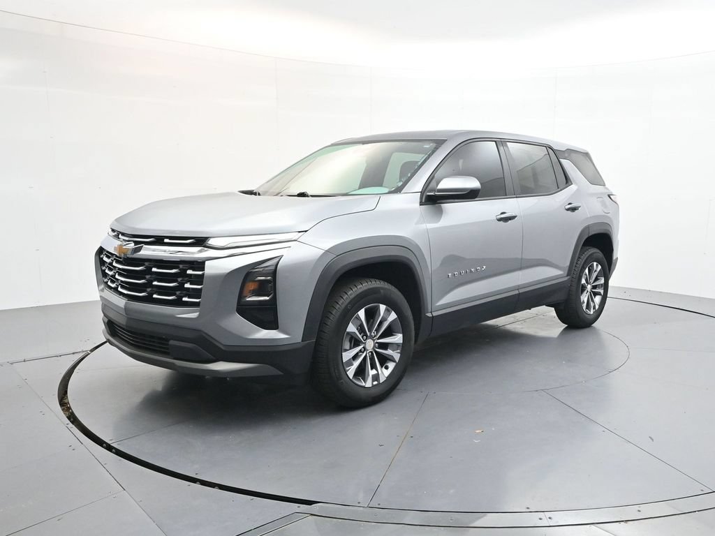 Used 2026 Chevrolet Equinox LT w/ Convenience Package II AWD/4WD image 3