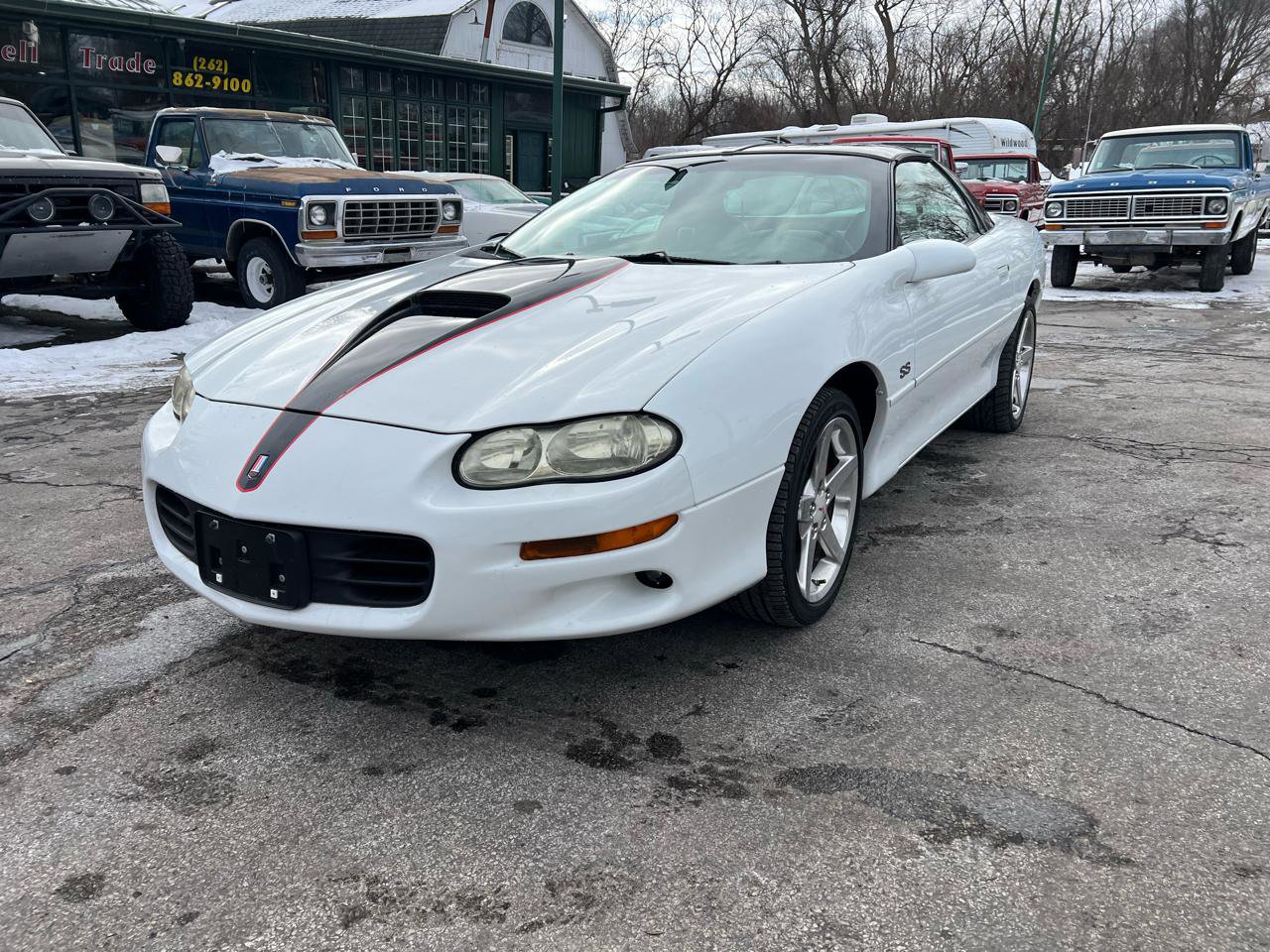 Used 2002 Chevrolet Camaro Z28 w/ SS Performance/Appearance Pkg image 2