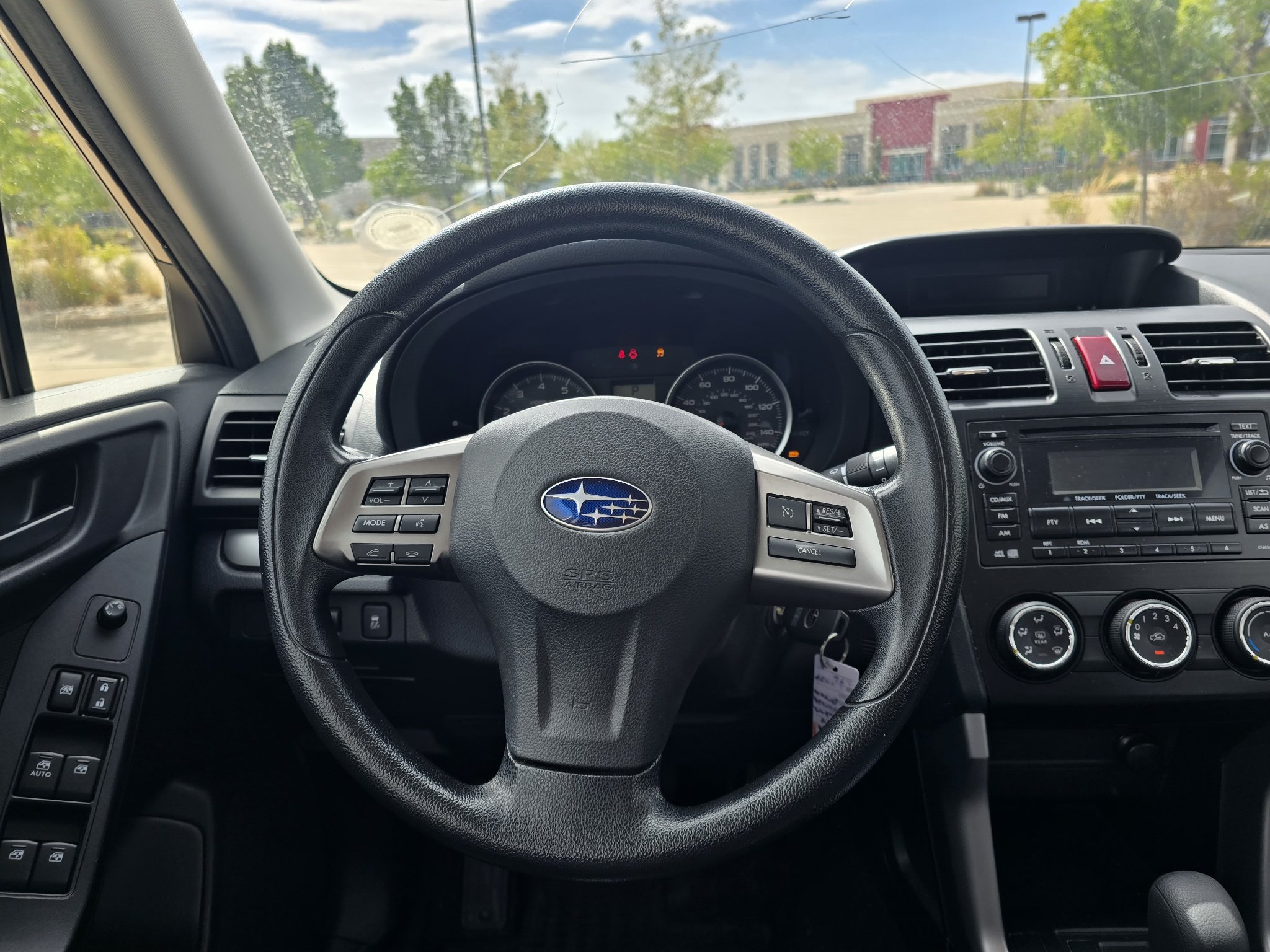 Used 2014 Subaru Forester 2.5i AWD/4WD image 28