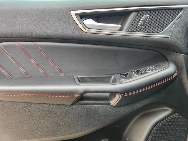 Used 2024 Ford Edge ST-Line AWD/4WD image 21
