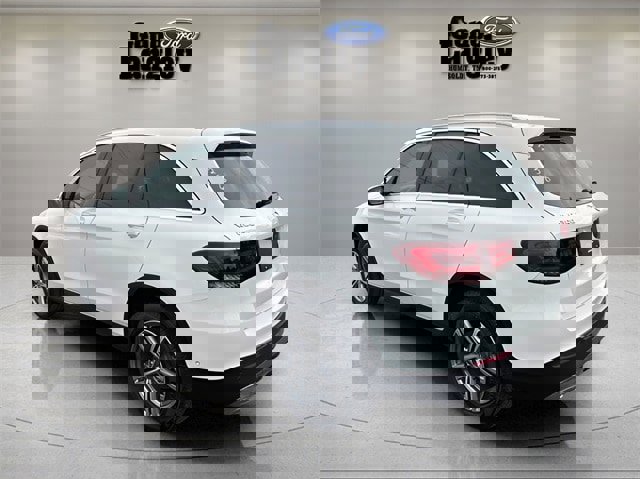 Used 2021 Mercedes-Benz GLC 300 4MATIC w/ Premium Package image 10