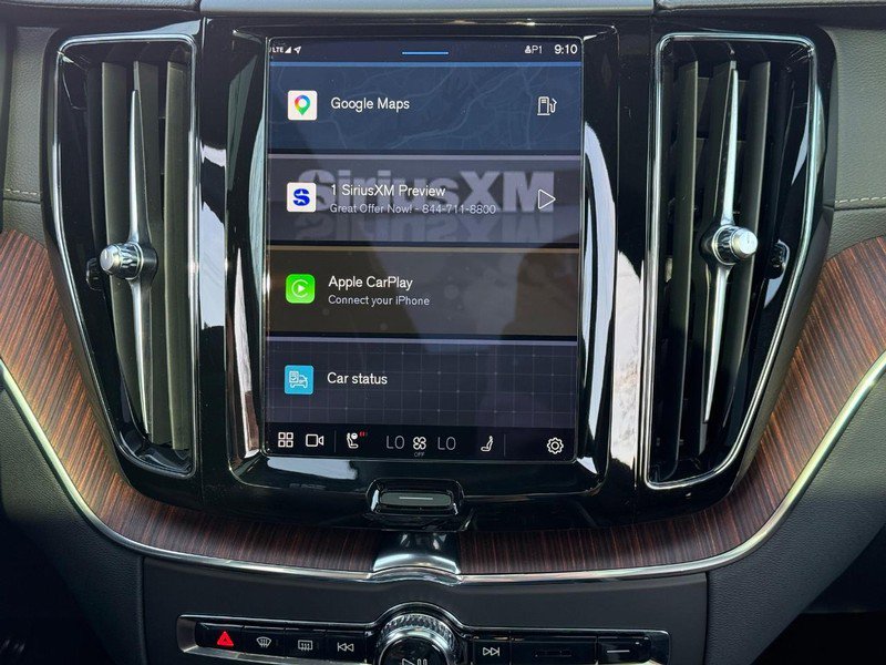 Used 2023 Volvo XC60 B6 Ultimate w/ Protection Package Premier image 14