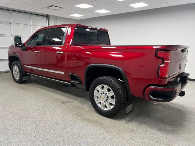 Used 2025 Chevrolet Silverado 3500 High Country w/ High Country Premium Package AWD/4WD image 7