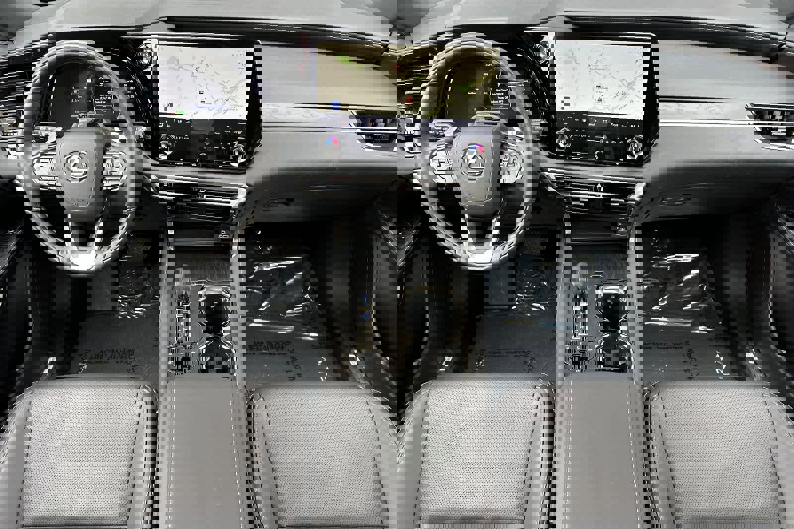 Certified 2025 Lexus RX 350h image 3