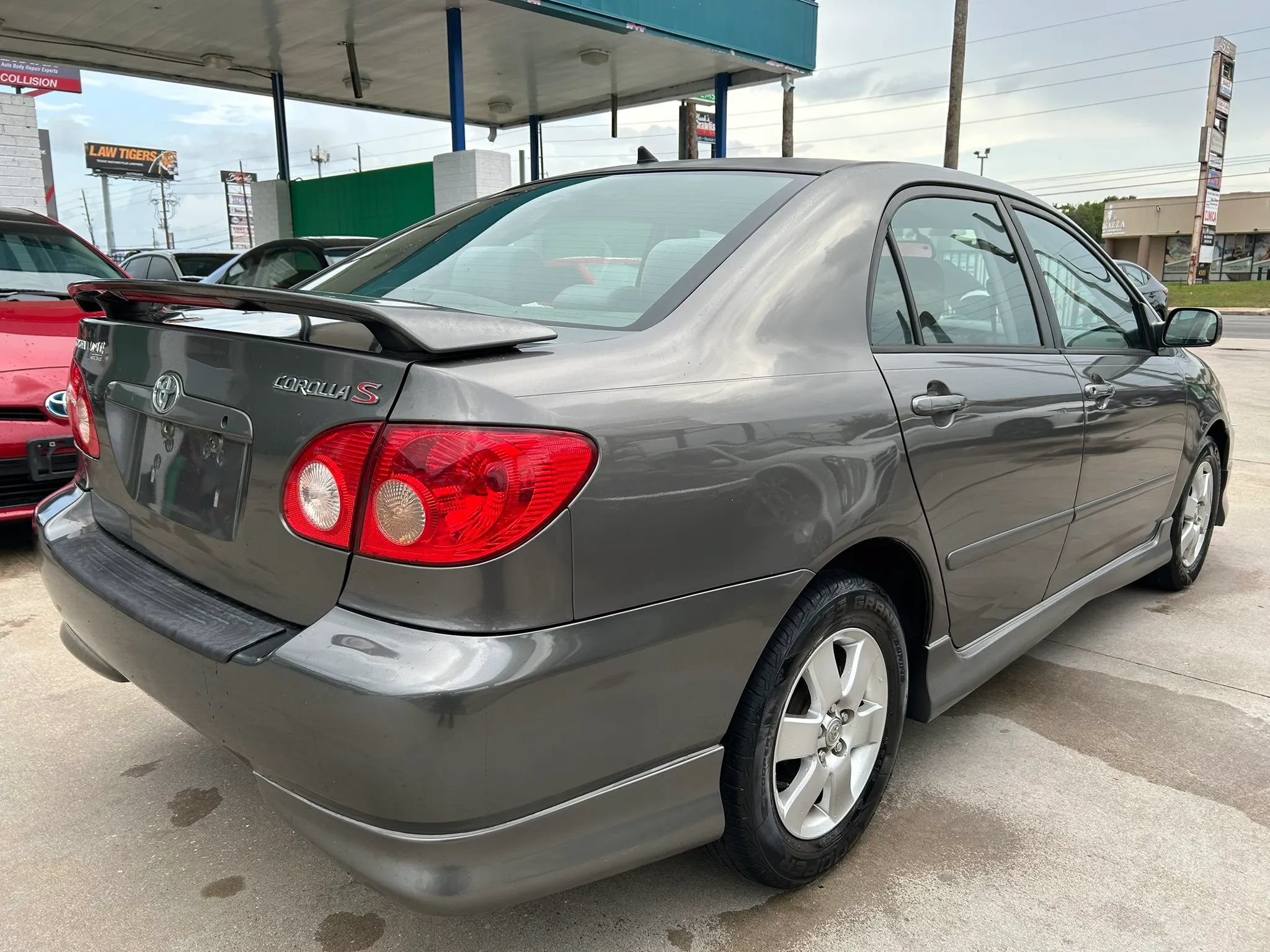 Used 2005 Toyota Corolla S FWD image 5
