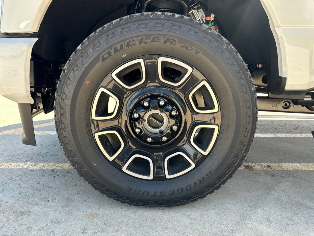New 2026 Ford F250 Platinum AWD/4WD image 38