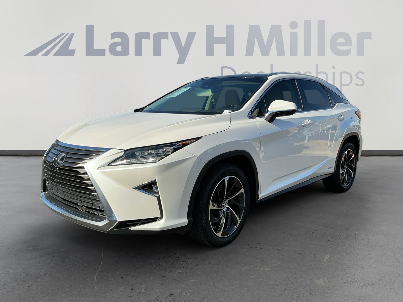 Used 2018 Lexus RX 450h AWD
