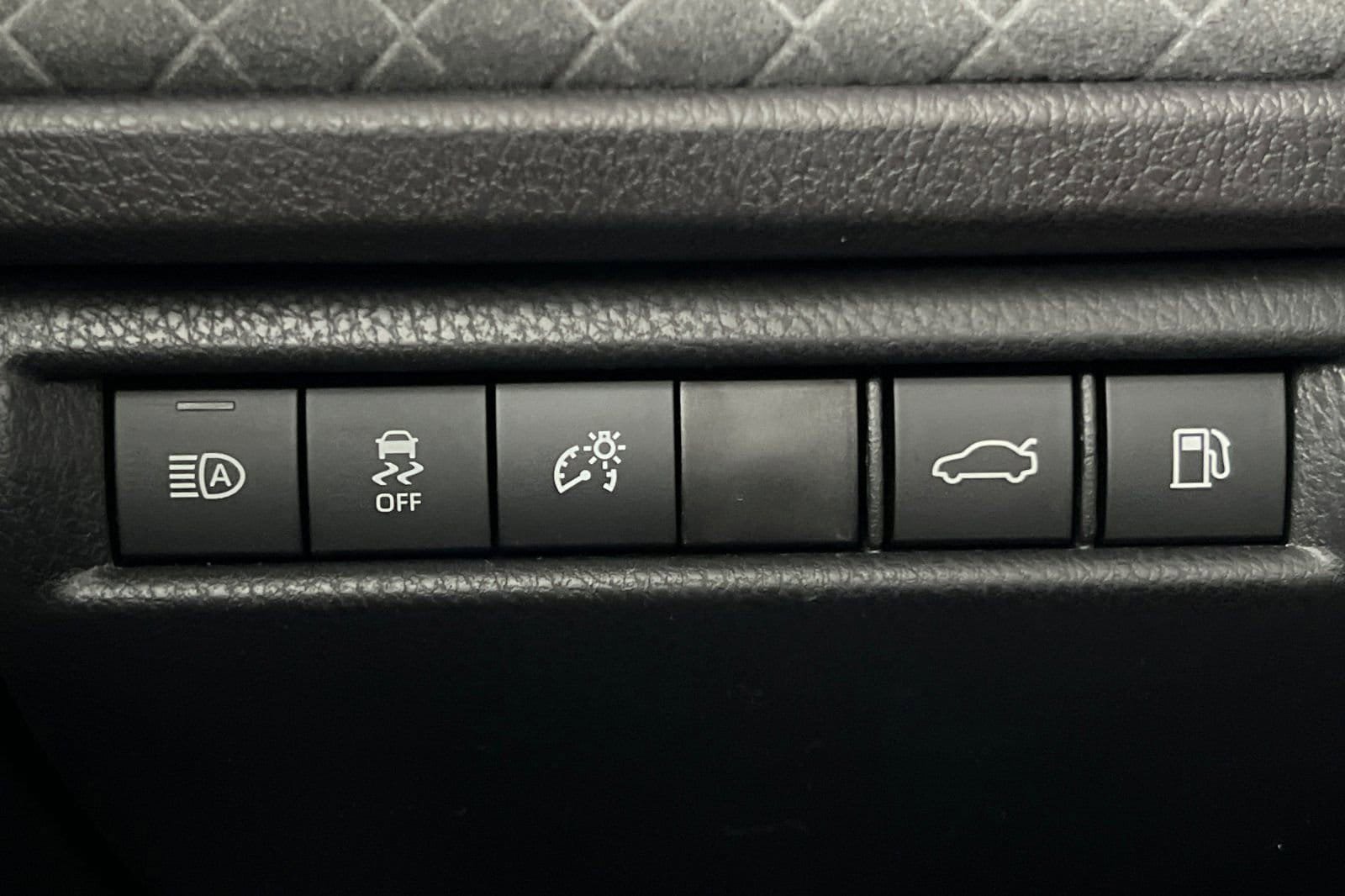New 2026 Toyota Camry XLE FWD image 29