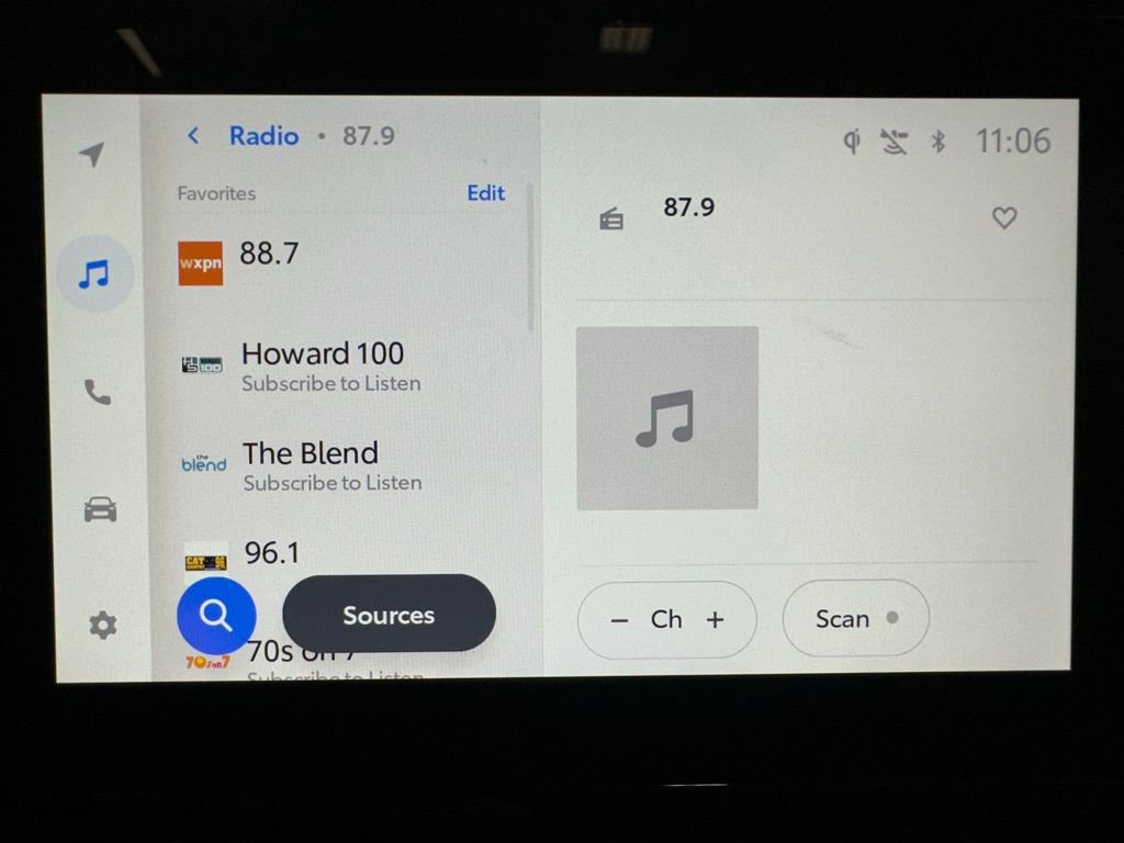 Used 2025 Toyota Corolla Cross XSE w/ Convenience Package image 26