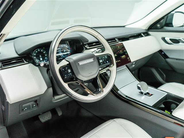 Used 2024 Land Rover Range Rover Velar S AWD/4WD image 16