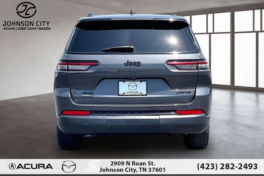 Used 2022 Jeep Grand Cherokee L Limited w/ Black Appearance Package AWD/4WD image 4