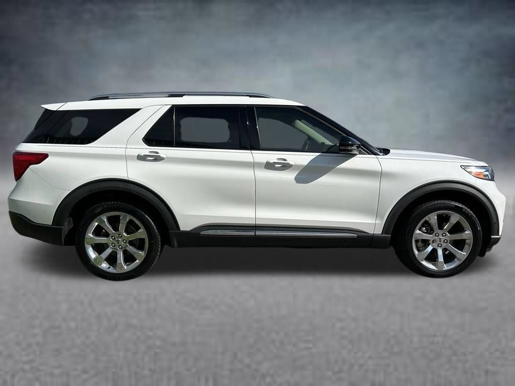 Used 2020 Ford Explorer Platinum w/ Premium Technology Package AWD/4WD image 6