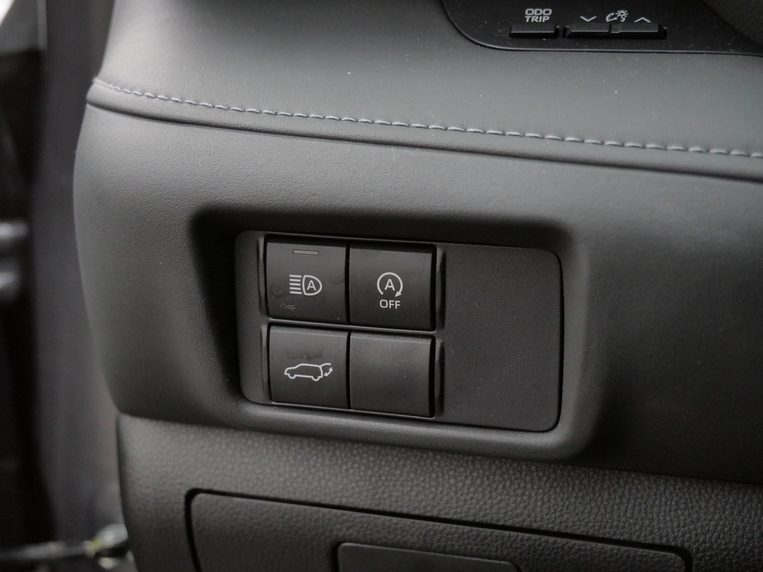 Used 2025 Toyota Highlander XLE AWD/4WD image 27