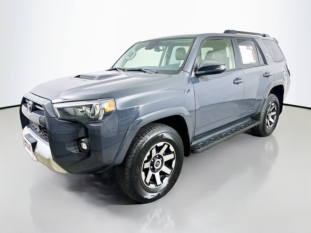 Used 2024 Toyota 4Runner TRD Off-Road Premium image 3