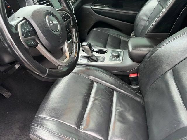Used 2021 Jeep Grand Cherokee Limited w/ Premium Lighting Group AWD/4WD image 9