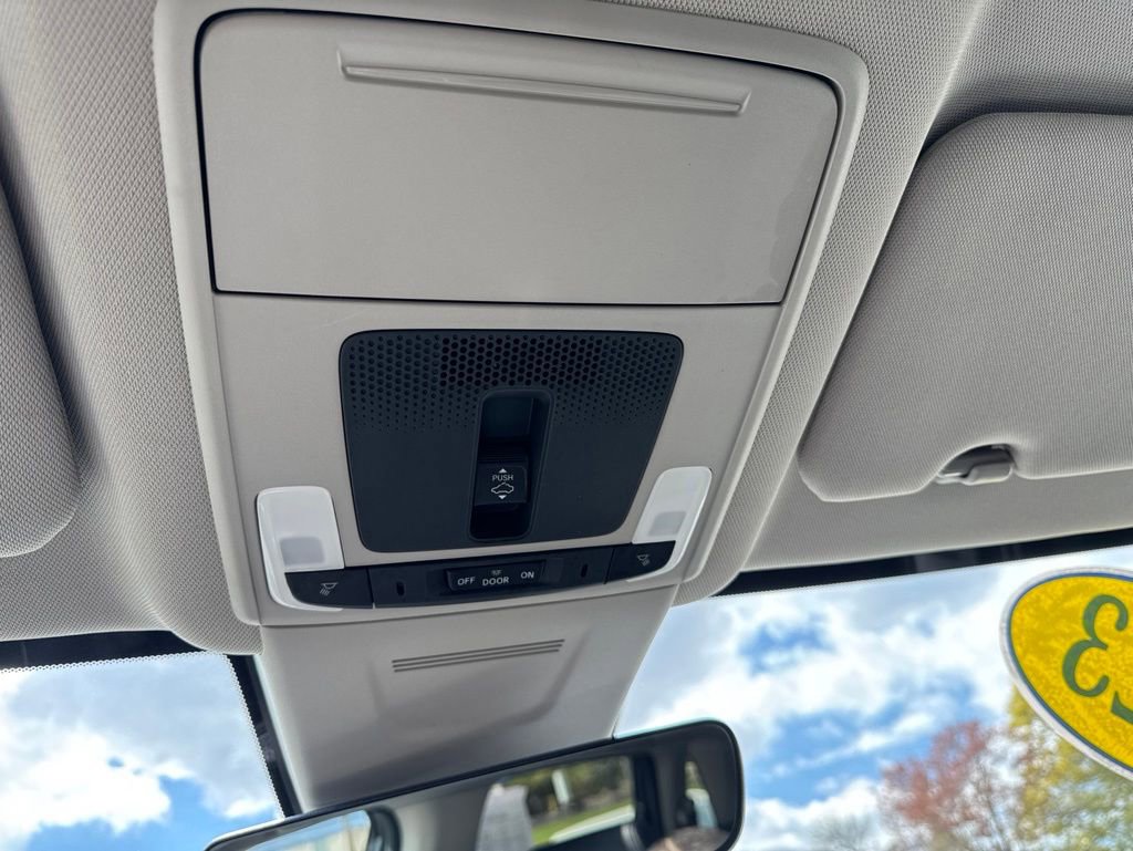 Used 2023 Honda CR-V EX-L image 32
