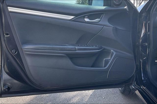 Used 2020 Honda Civic Sport image 21