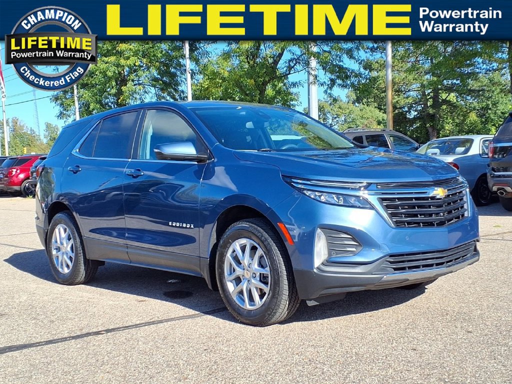 Used 2024 Chevrolet Equinox LT AWD/4WD image 3