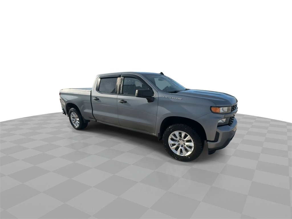 Used 2021 Chevrolet Silverado 1500 Custom image 2
