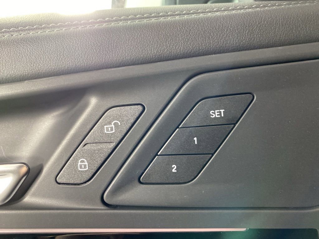 New 2026 BMW X1 xDrive28i w/ Technology Package image 8