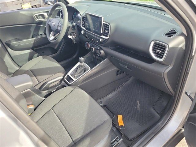 New 2026 Hyundai Venue SE image 16
